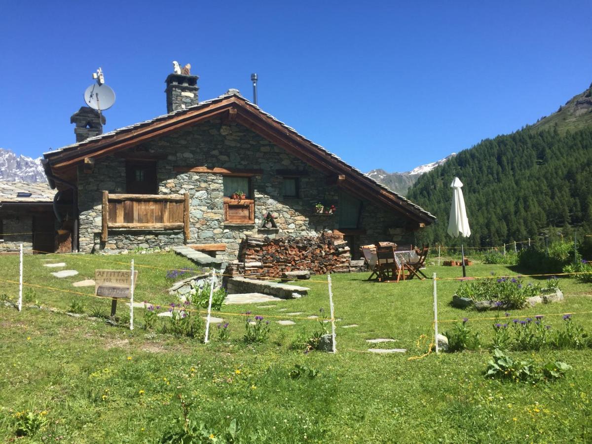 Chalet Gorret Cheneil Valtournenche Kültér fotó